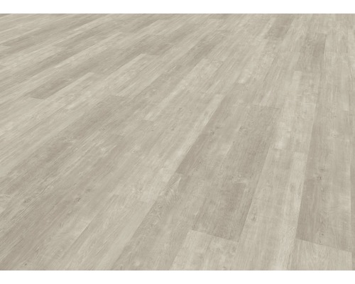 Podlahová krytina zo svetlého laminátu s dreveným vzhľadom