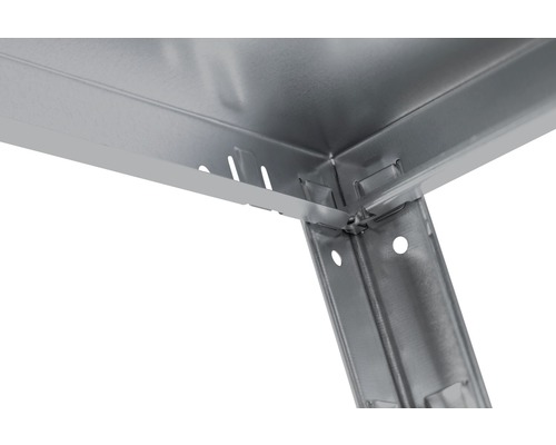 Detail kovového zásuvného regálu