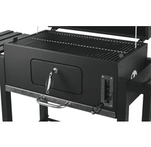 Gril na kolieskach s vekom a prednými dvierkami