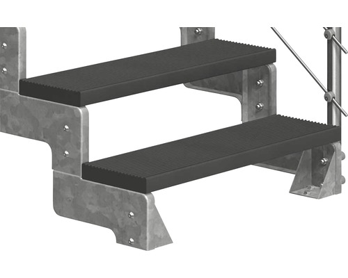 Dvojúrovňové kovové schodisko s ryhovanými stupňami