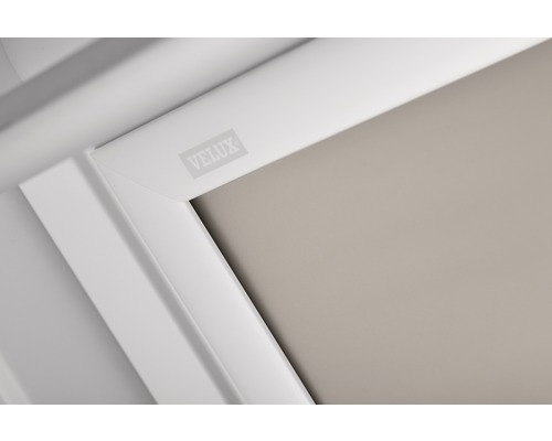 Detailný pohľad na strešné okno VELUX
