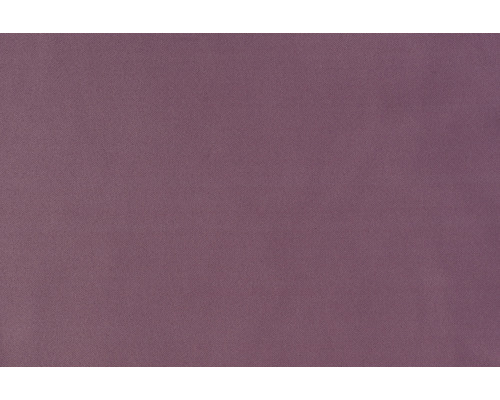 Detail fialovej látky.