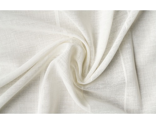 Biela záclonová látka so štruktúrou v detaile