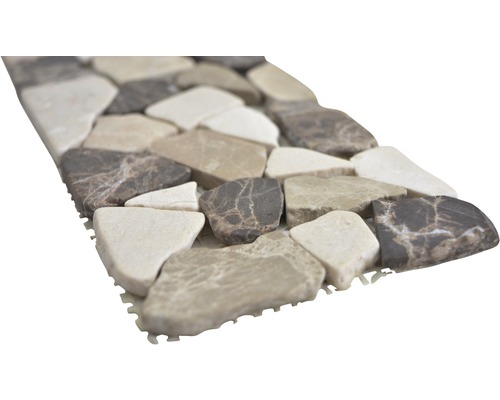 Mozaiková dlaždica z prírodného kameňa na sieti