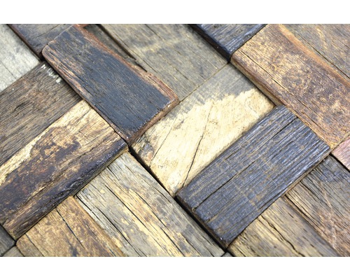 Detailný záber vzoru z drevených dlaždíc