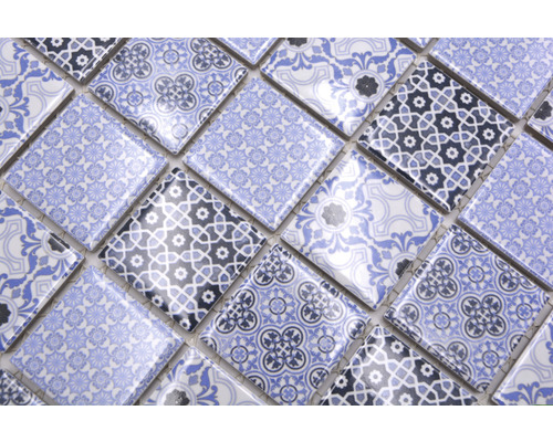 Mozaikové dlaždice s rôznymi vzormi