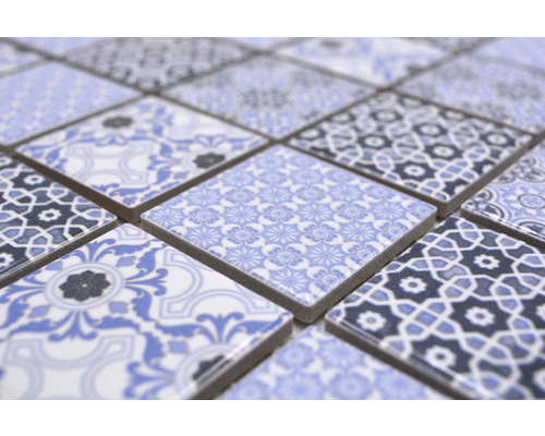 Mozaikové dlaždice s rôznymi vzormi