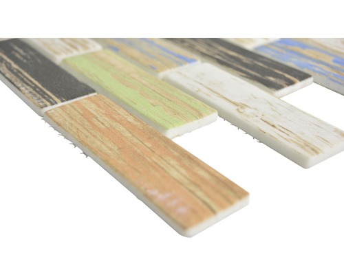 Mozaikové dlaždice so vzhľadom dreva