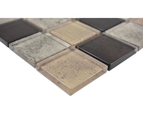 Sklenená mozaiková dlaždica