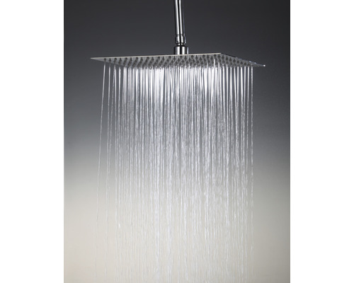 Štvorcová sprchová hlavica s prúdom vody