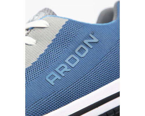 Detail topánky Ardon s pleteným zvrškom a logom Ardon