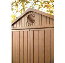 Detail záhradného domčeka s vetracou mriežkou