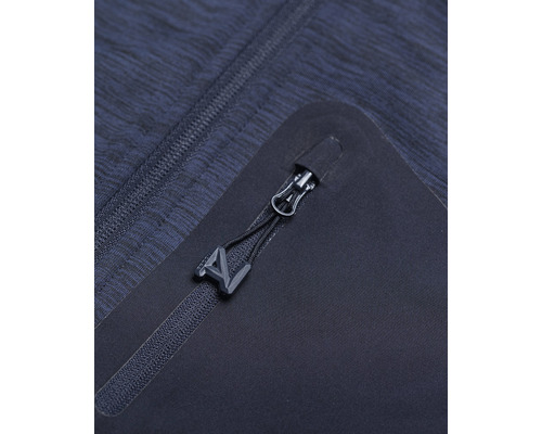 Detail bundy so zipsom