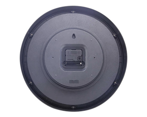 Zadná strana okrúhlych nástenných hodín s kremenným strojčekom