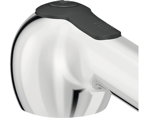 Detail výtoku kuchynskej batérie