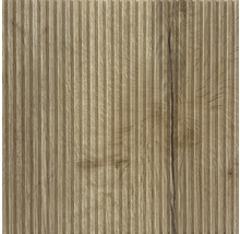 Drevený panel s ryhovaným povrchom