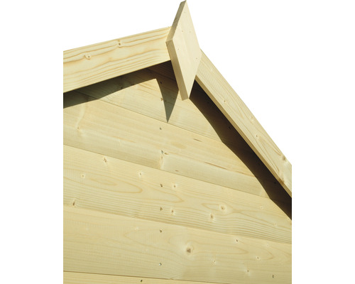 Detail záhradného domčeka so sedlovou strechou z dreva