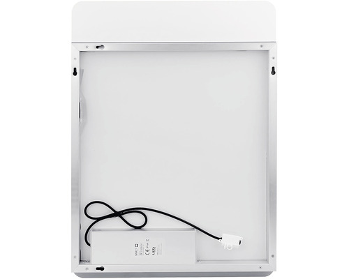 Pohľad zozadu na zrkadlo s osvetlením a montážnym zariadením