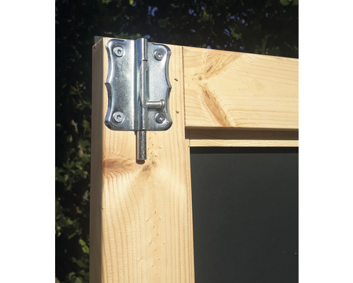 Kovový šraub na drevenom ráme