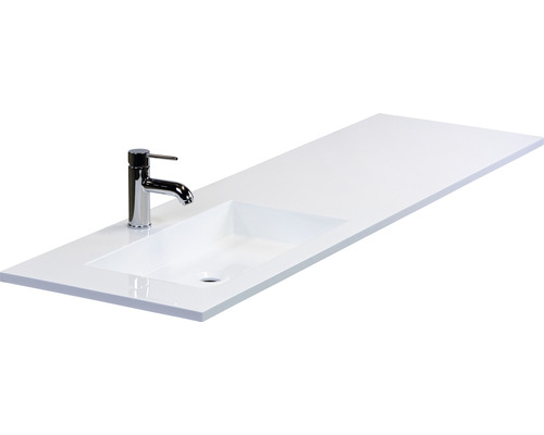 Doska umývadla so zapusteným umývadlom a batériou