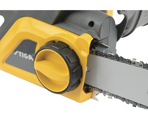 Detailný pohľad na reťazovú pílu Stiga