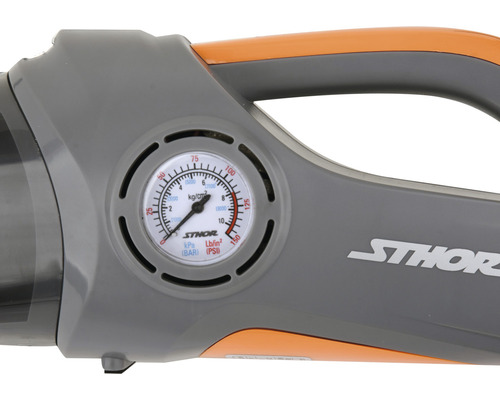 Detailný pohľad na tlakomer výrobcu Sthor