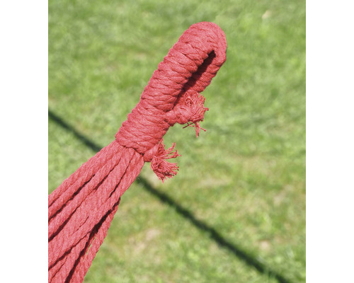 Detail závesu hojdacej siete z lana