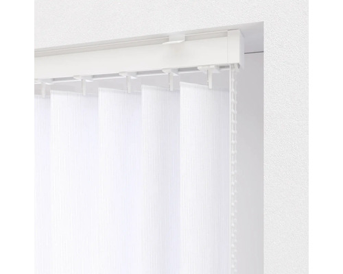 Vertikálna žalúzia na dekoráciu okien a ochranu pred slnkom