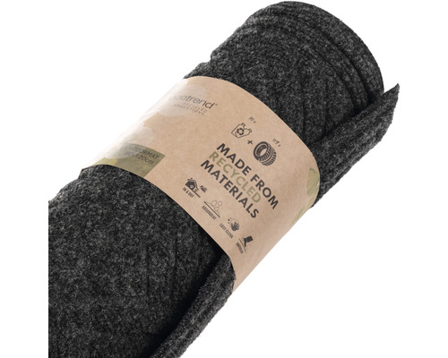 Rohožka z recyklovaných materiálov, zrolovaná