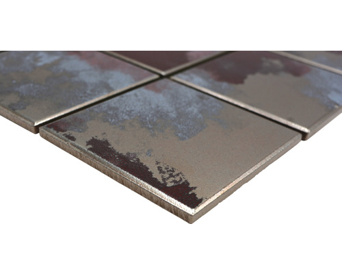 Detail mozaikových dlaždíc