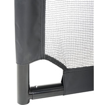 Detailný pohľad na sieť proti hmyzu s rámom a sieťovou štruktúrou