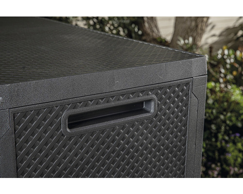 Detail úložného boxu s rukoväťou