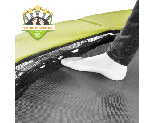 Detail systému ochrany nôh trampolíny s chodidlom