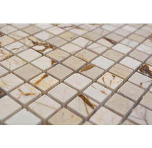Detail mozaikových dlaždíc
