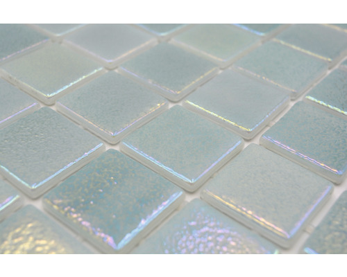 Detail mozaikových dlaždíc