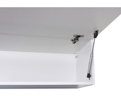 Detail otvorenej nástennej skrinky s kovaním a plynovou pružinou