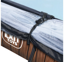 Detail bazénového krytu s upevňovacím popruhom a logom EXIT Toys