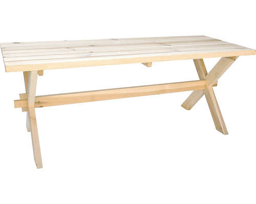 Drevený stôl s prekríženými nohami