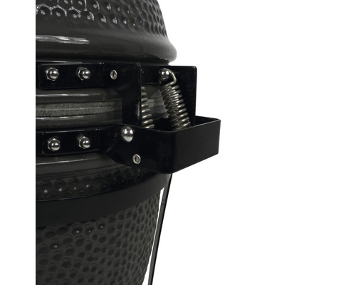 Detailný pohľad na kamado gril s pružinou