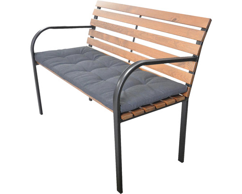 Drevená lavica s kovovým rámom a podsedákom
