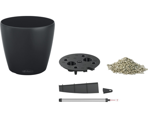 Kvetináč so zavlažovacím systémom a príslušenstvom