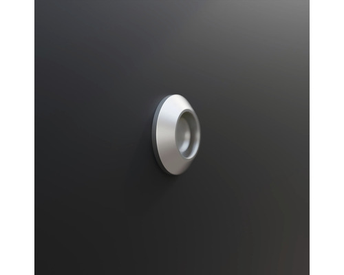 Kovové dverové kovanie