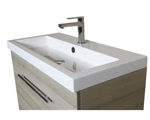 Umývadlo so skrinkou a batériou