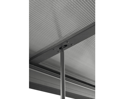 Detail terasového zastrešenia s polykarbonátovými doskami