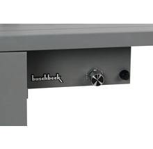 Detailný pohľad na gril Buschbeck s ovládacím panelom, otočným gombíkom a logom