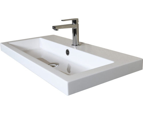 Obdĺžnikové umývadlo s batériou