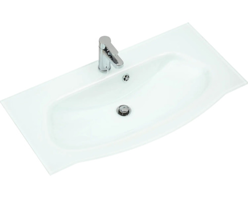 Umývadlo s vodovodnou batériou