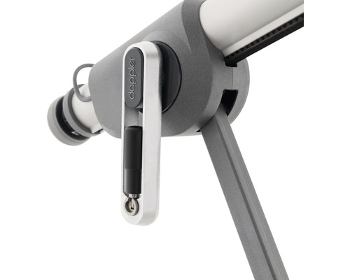 Detailný záber stojana slnečníka značky Doppler