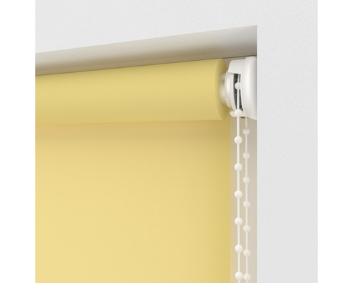 Žltá roleta s retiazkovým ovládaním na dekoráciu okien