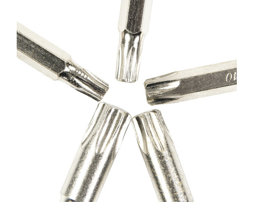 Niekoľko kovových bitov Torx usporiadaných do kruhu